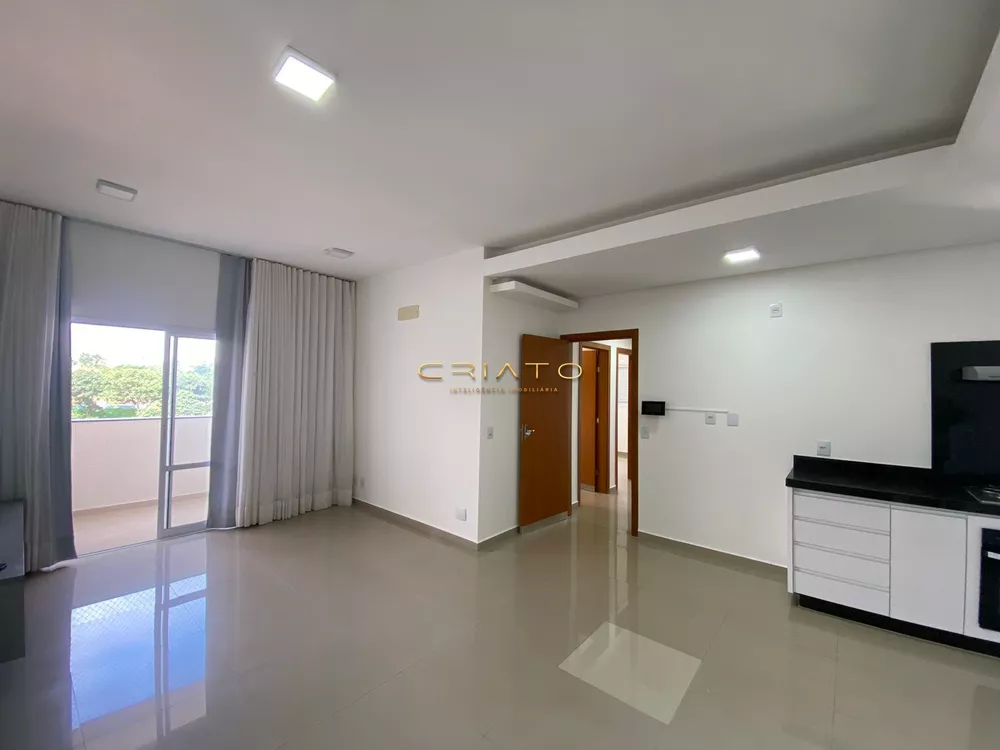 Apartamento à venda com 3 quartos, 87m² - Foto 1