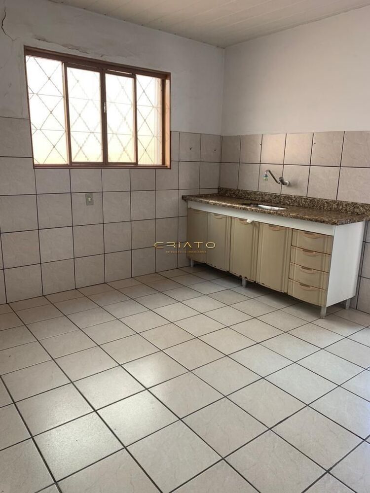 Casa à venda com 3 quartos, 161m² - Foto 8