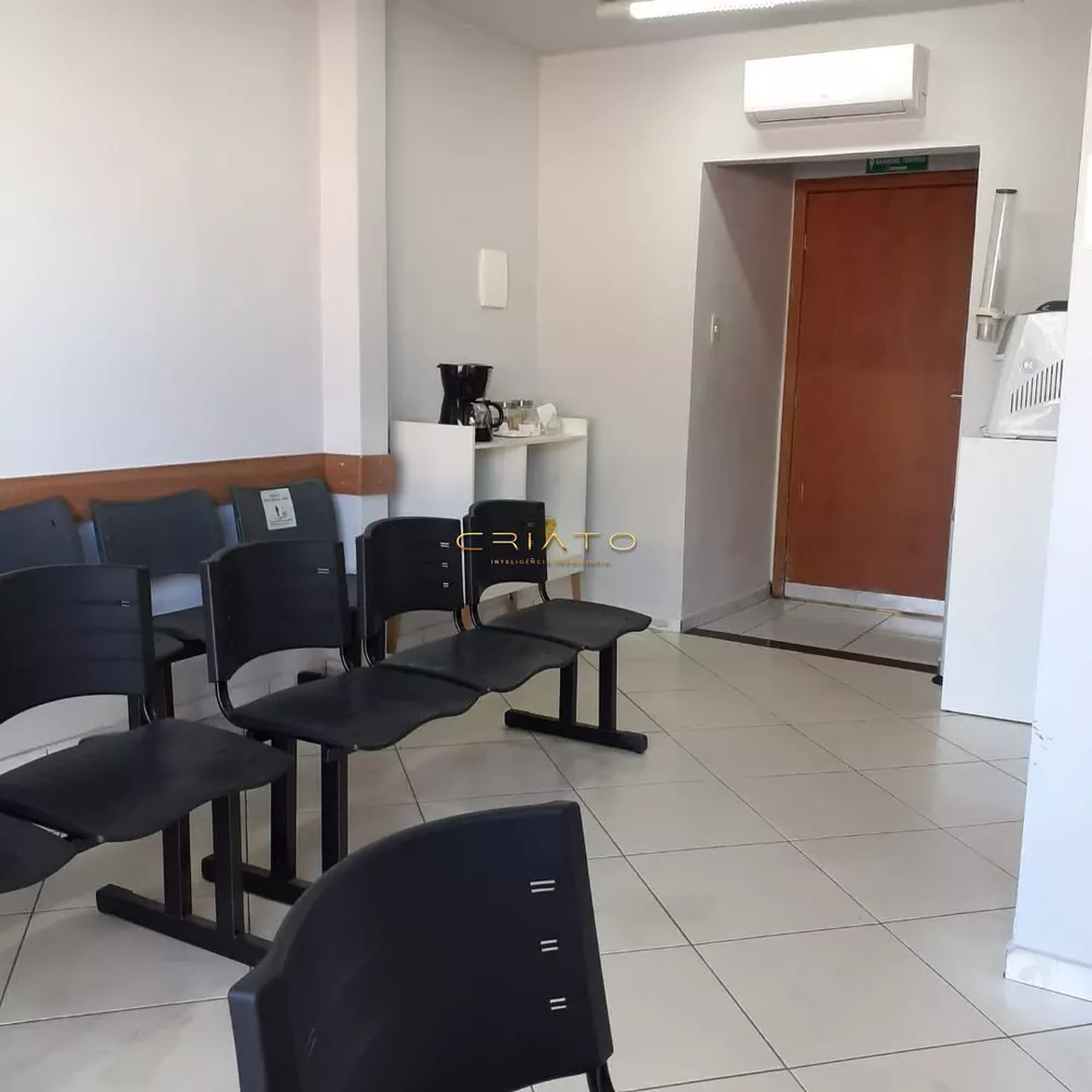 Sobrado à venda com 3 quartos, 230m² - Foto 3