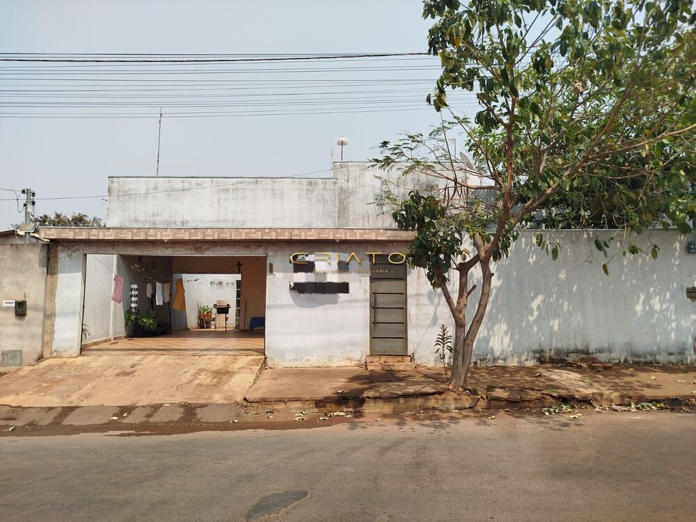 Casa, 3 quartos, 217 m² - Foto 1