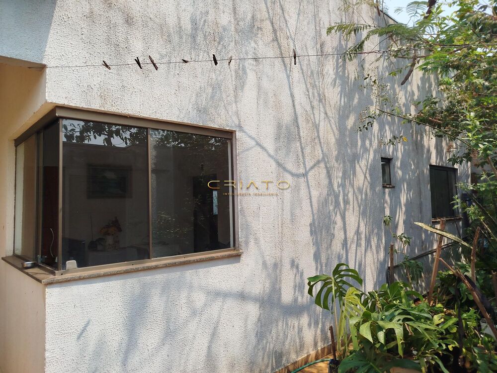 Casa, 3 quartos, 217 m² - Foto 4