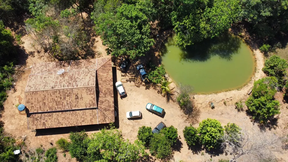 Fazenda à venda com 4 quartos, 120m² - Foto 1