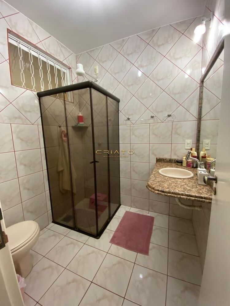 Sobrado, 4 quartos, 243 m² - Foto 6