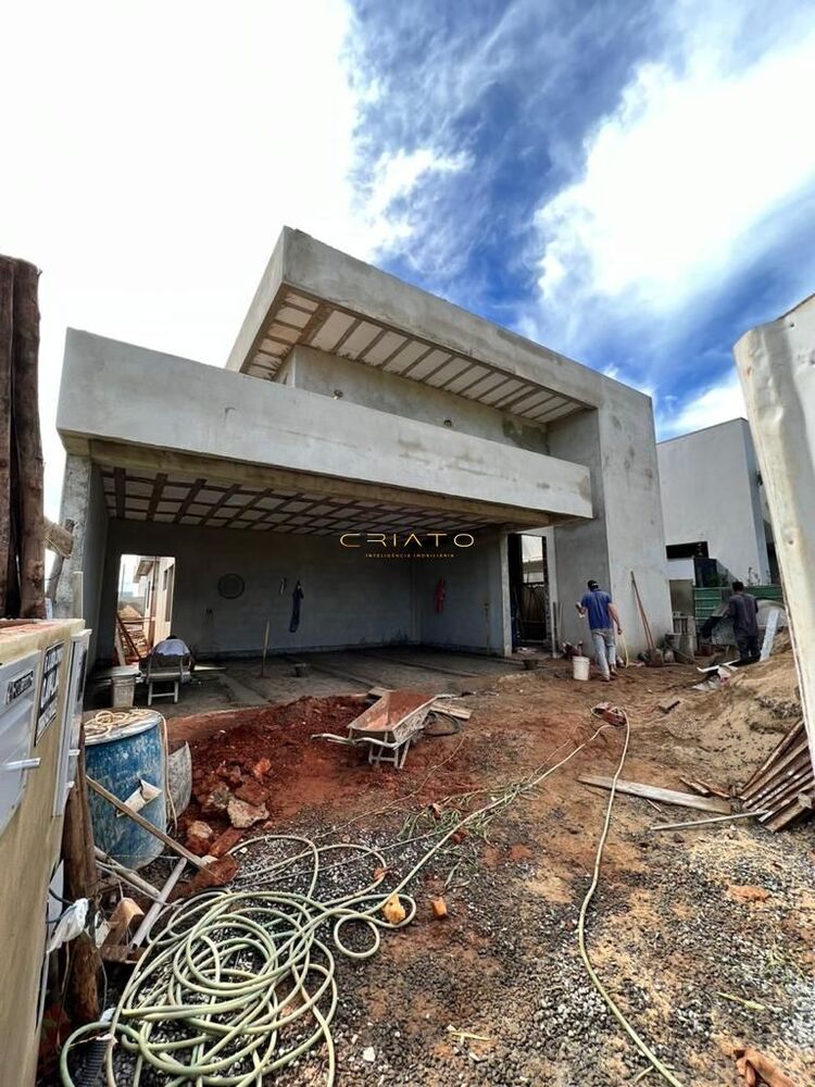 Casa à venda com 4 quartos, 227m² - Foto 8