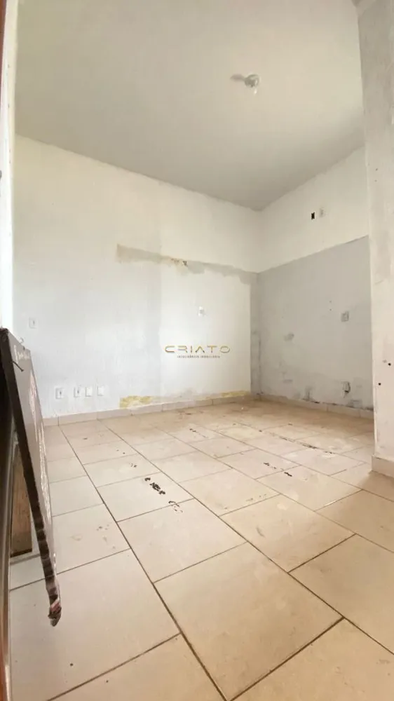 Casa, 2 quartos, 295 m² - Foto 2