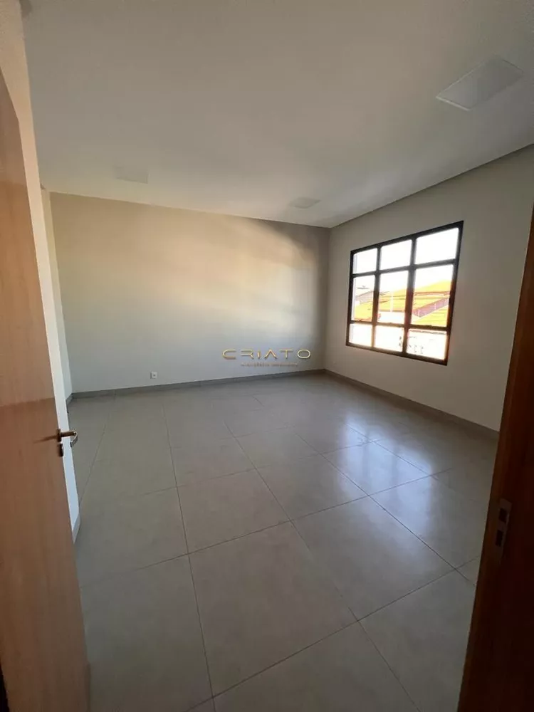 Sobrado, 4 quartos, 278 m² - Foto 8