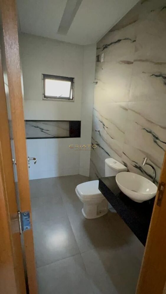 Sobrado, 4 quartos, 278 m² - Foto 4