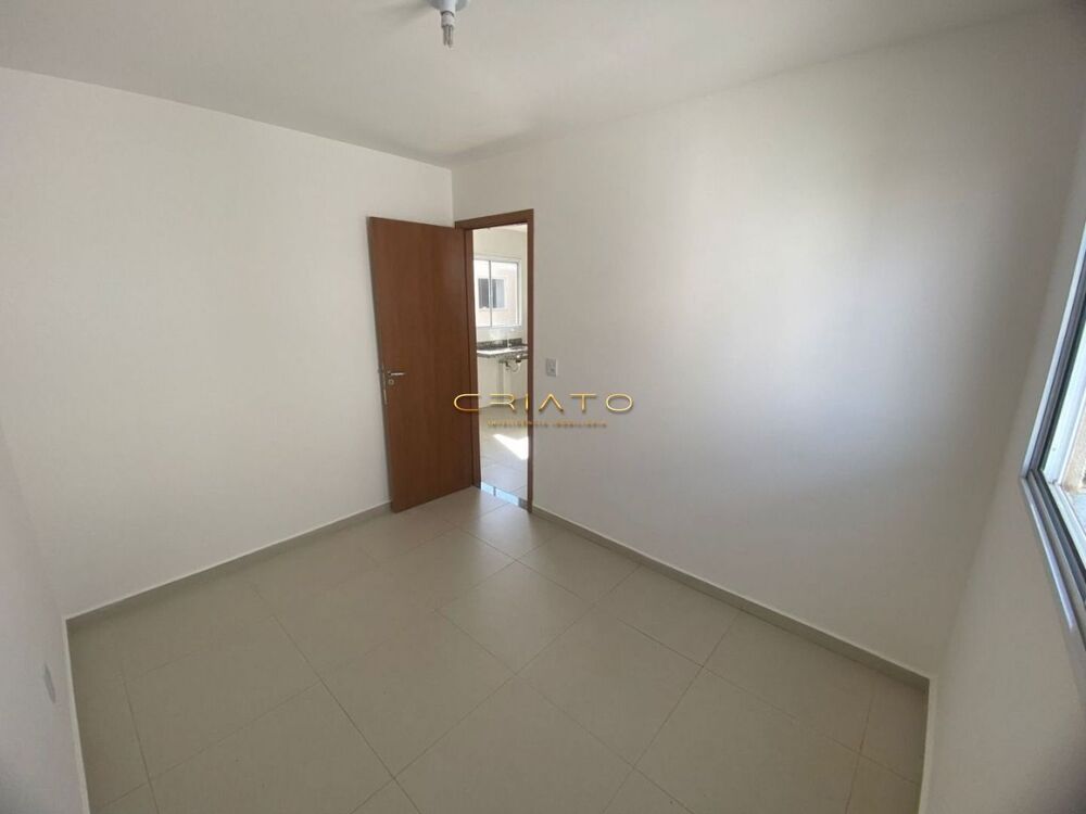 Apartamento à venda com 2 quartos, 42m² - Foto 5