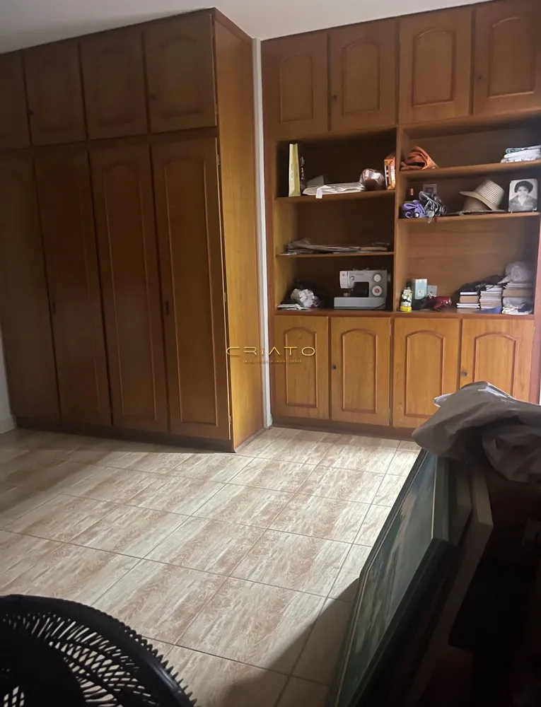 Casa, 3 quartos, 303 m² - Foto 4