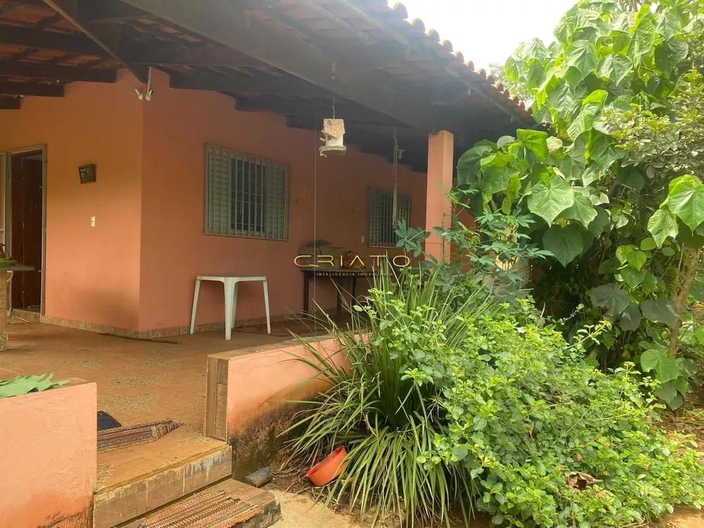 Fazenda à venda com 3 quartos, 3000m² - Foto 4