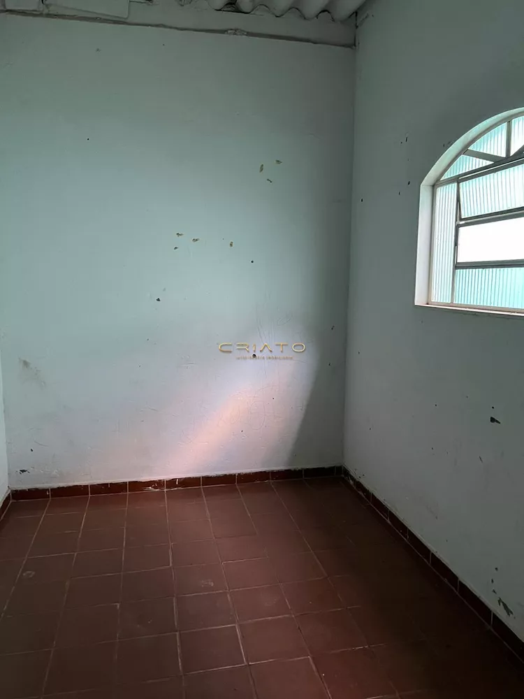 Casa à venda com 3 quartos, 150m² - Foto 4