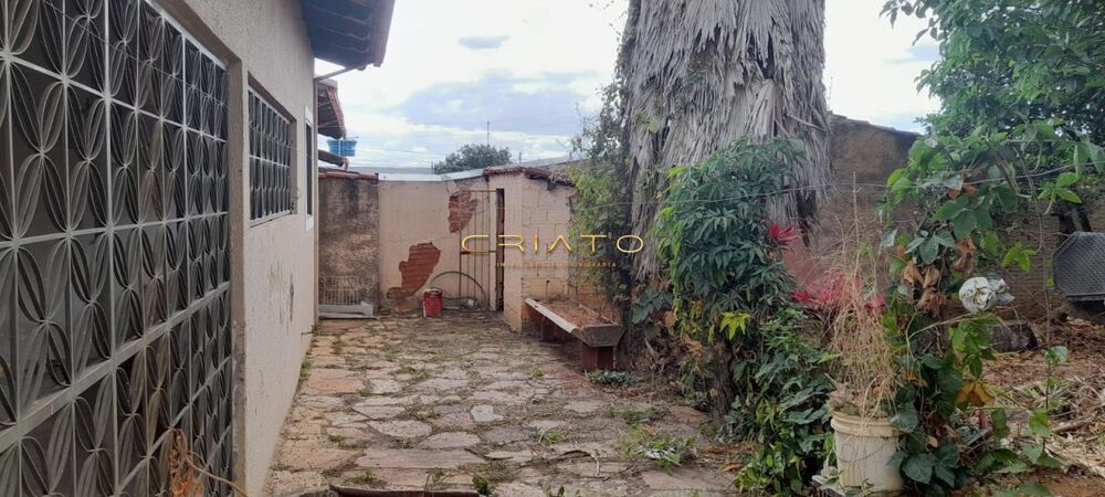 Casa, 3 quartos, 130 m² - Foto 1