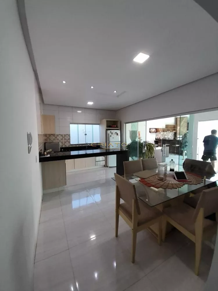 Sobrado à venda com 3 quartos, 243m² - Foto 4