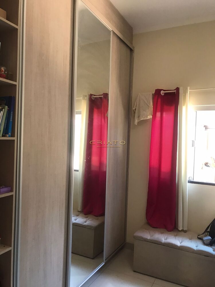 Casa, 3 quartos, 254 m² - Foto 13