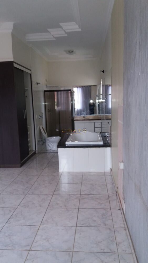 Sobrado, 4 quartos, 409 m² - Foto 1