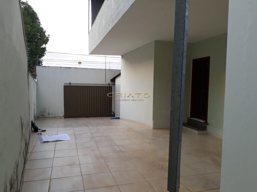 Sobrado, 4 quartos, 409 m² - Foto 4