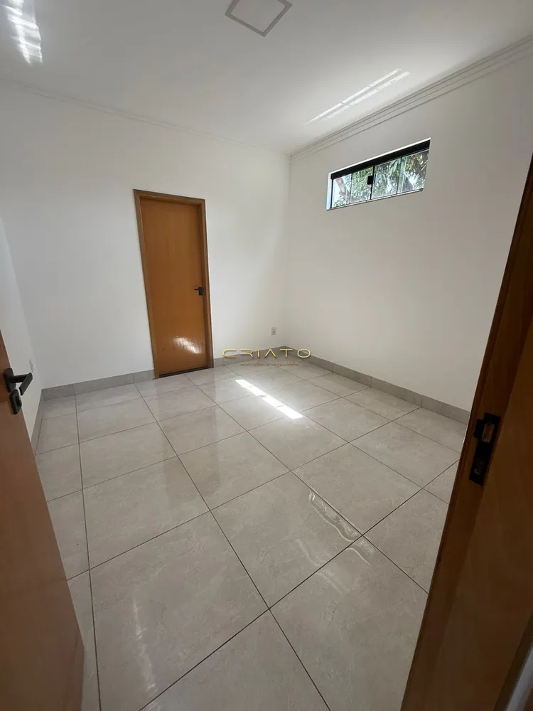 Casa, 3 quartos, 247 m² - Foto 4