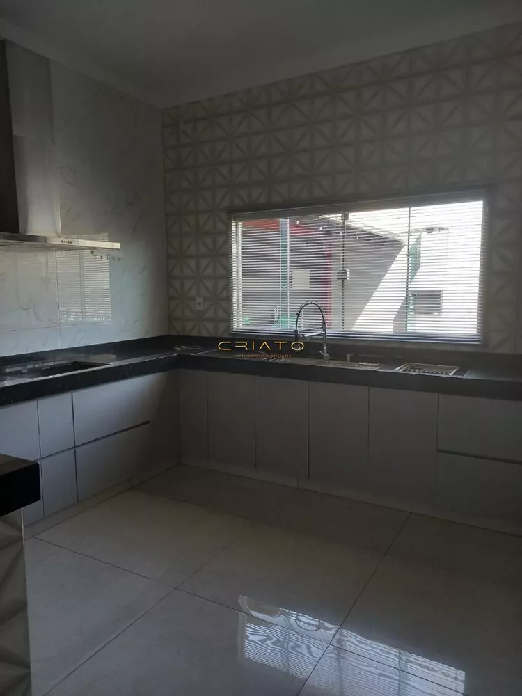 Sobrado à venda com 3 quartos, 240m² - Foto 8