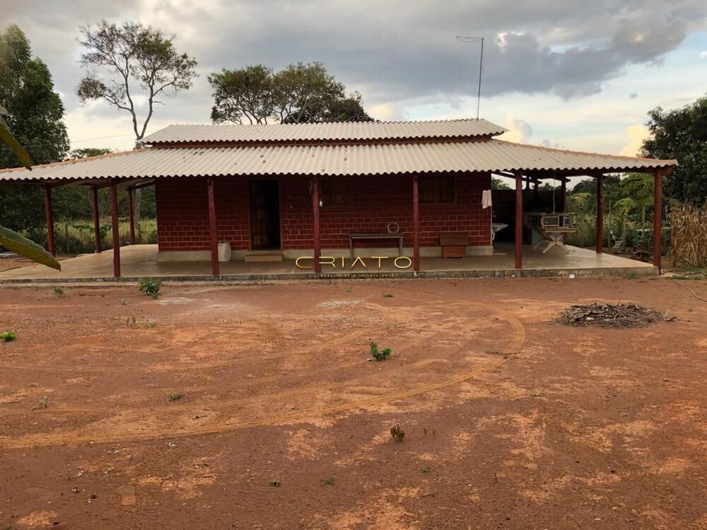 Chácara, 3 quartos, 3000 m² - Foto 2