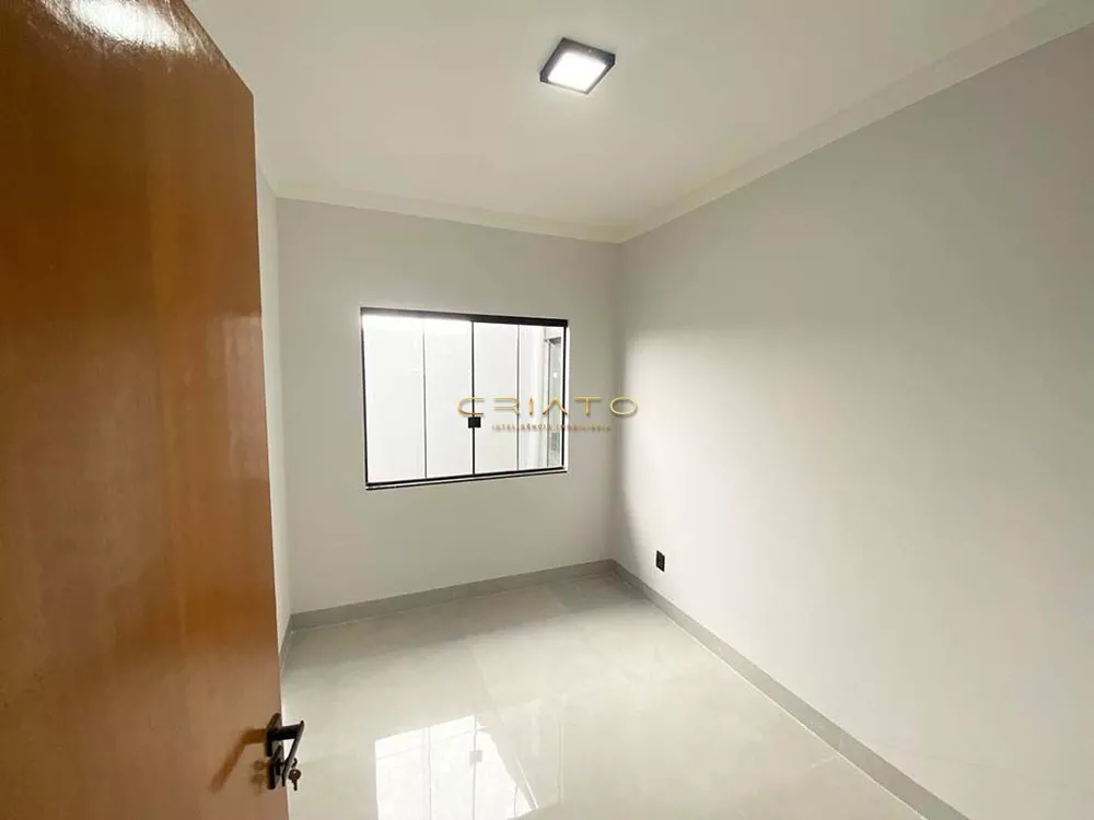 Casa à venda com 3 quartos, 105m² - Foto 8