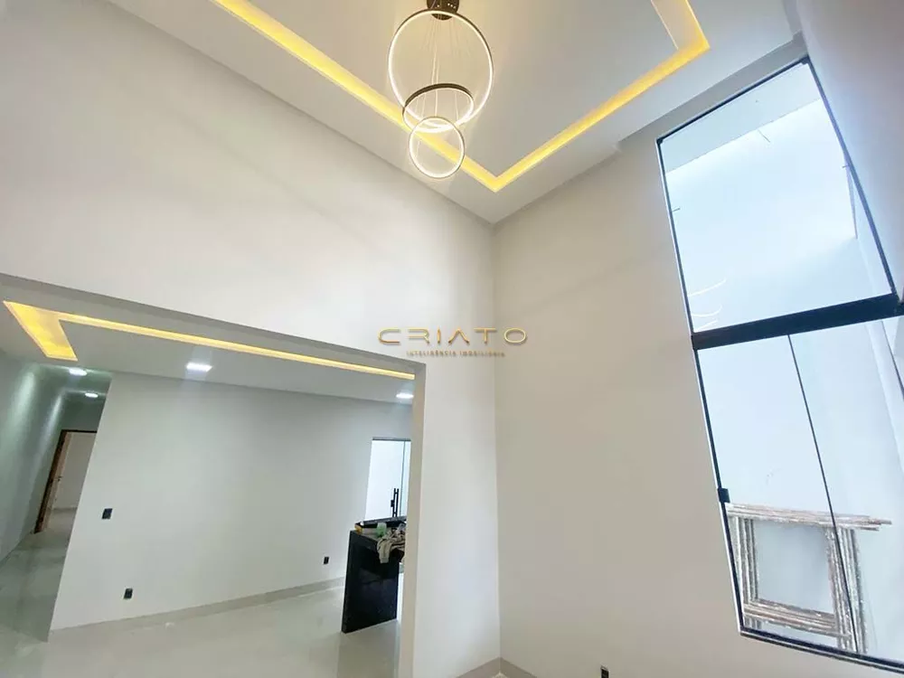 Casa à venda com 3 quartos, 105m² - Foto 2