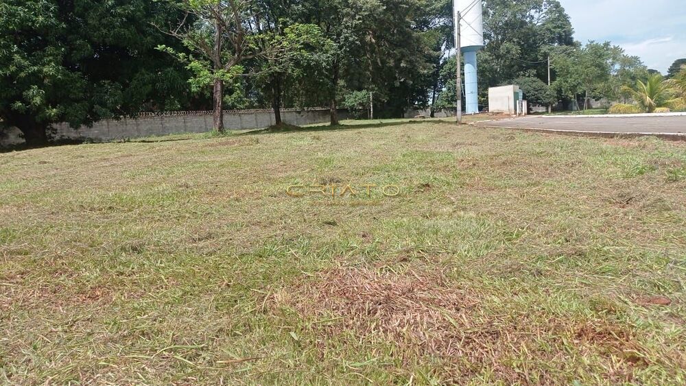 Terreno à venda, 1945m² - Foto 4