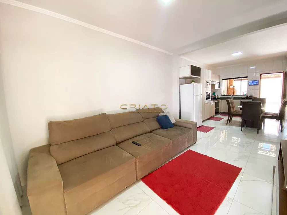 Casa à venda com 3 quartos, 113m² - Foto 2