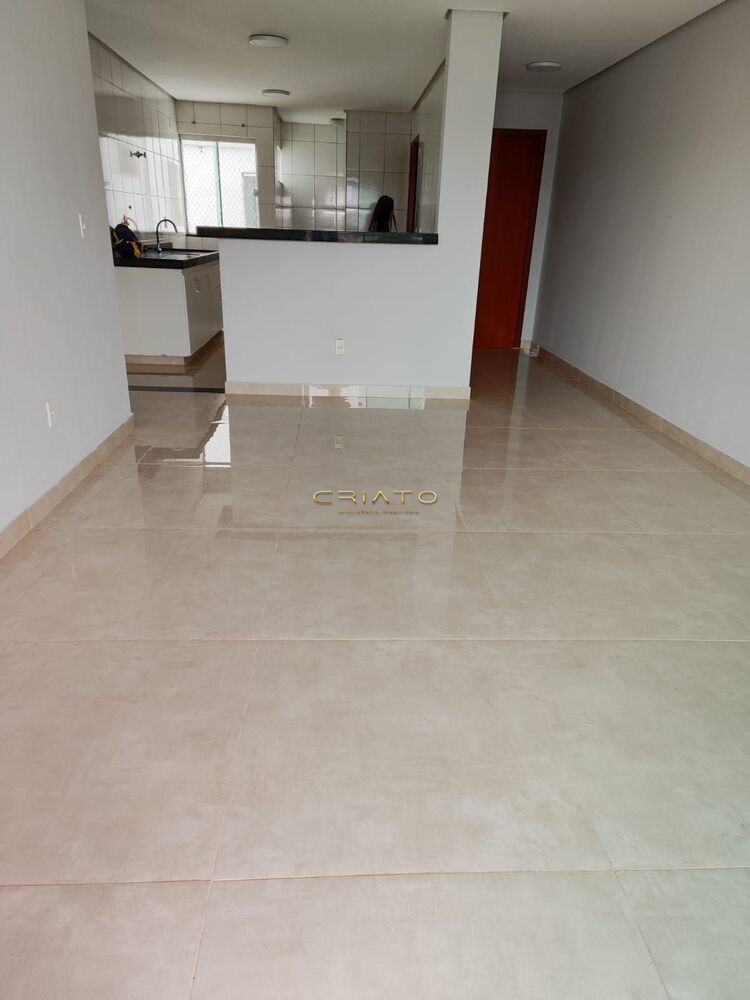 Apartamento à venda com 3 quartos, 95m² - Foto 4