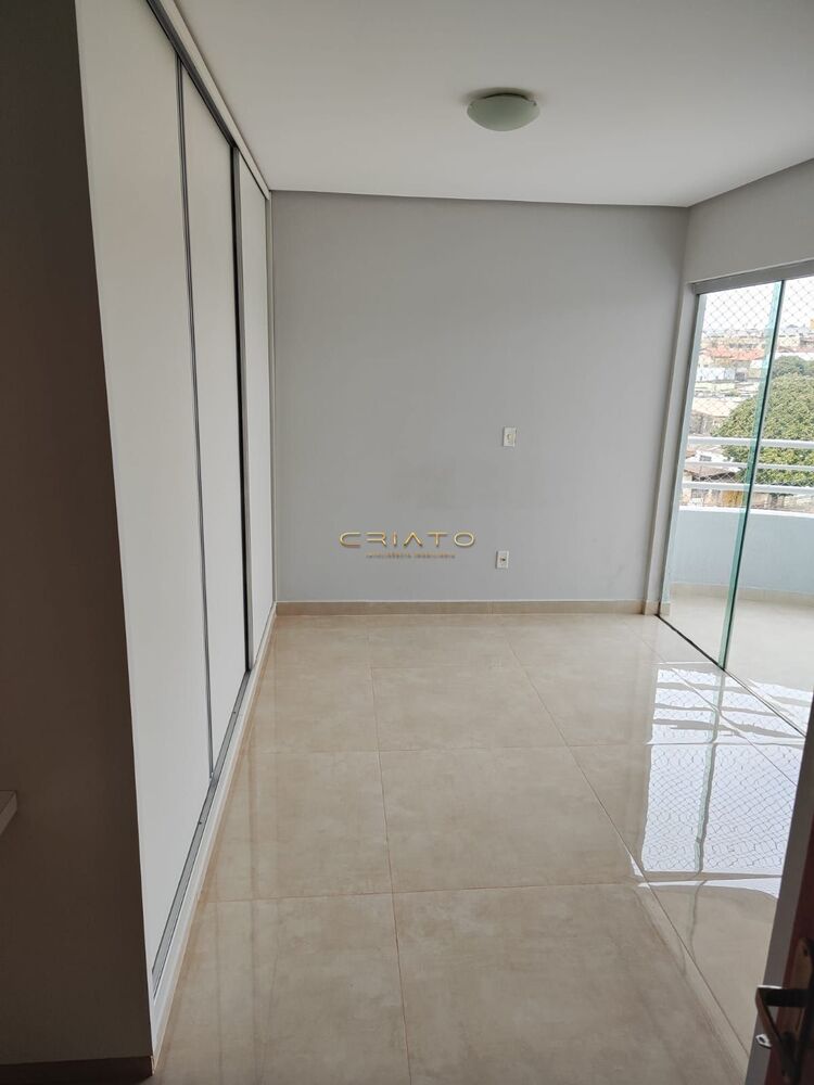Apartamento à venda com 3 quartos, 95m² - Foto 16
