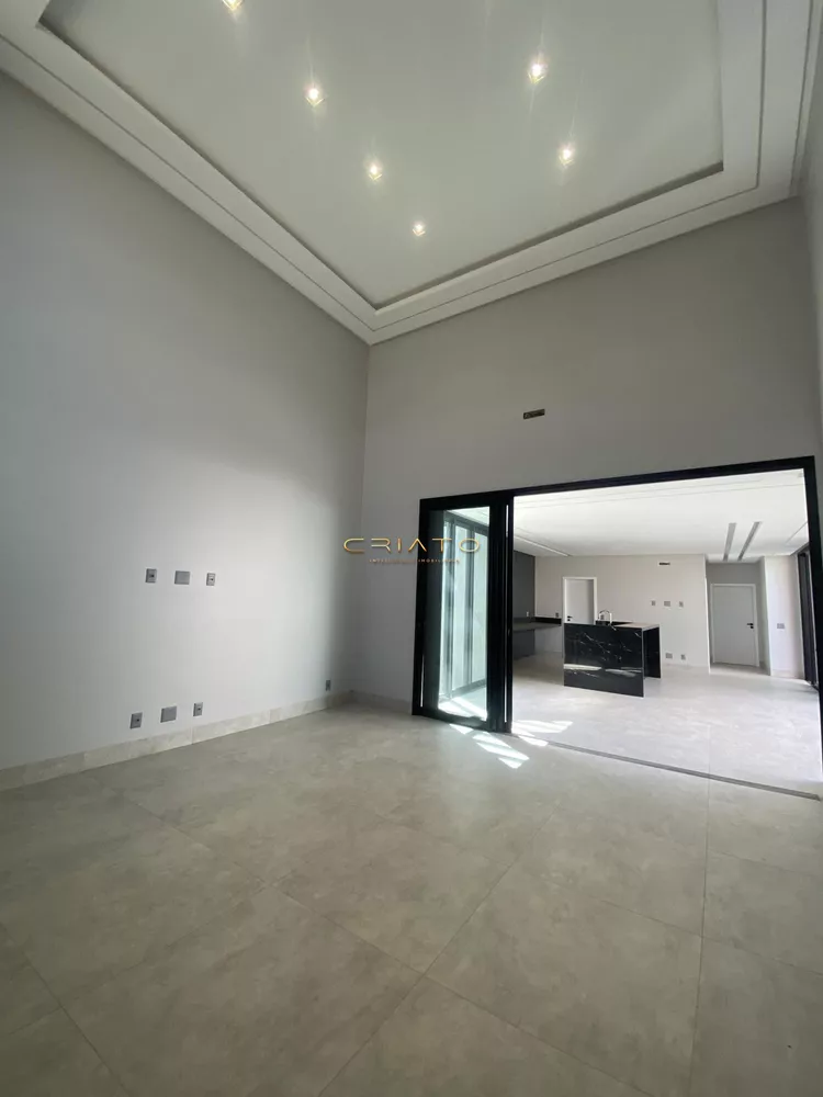 Casa à venda com 4 quartos, 235m² - Foto 5