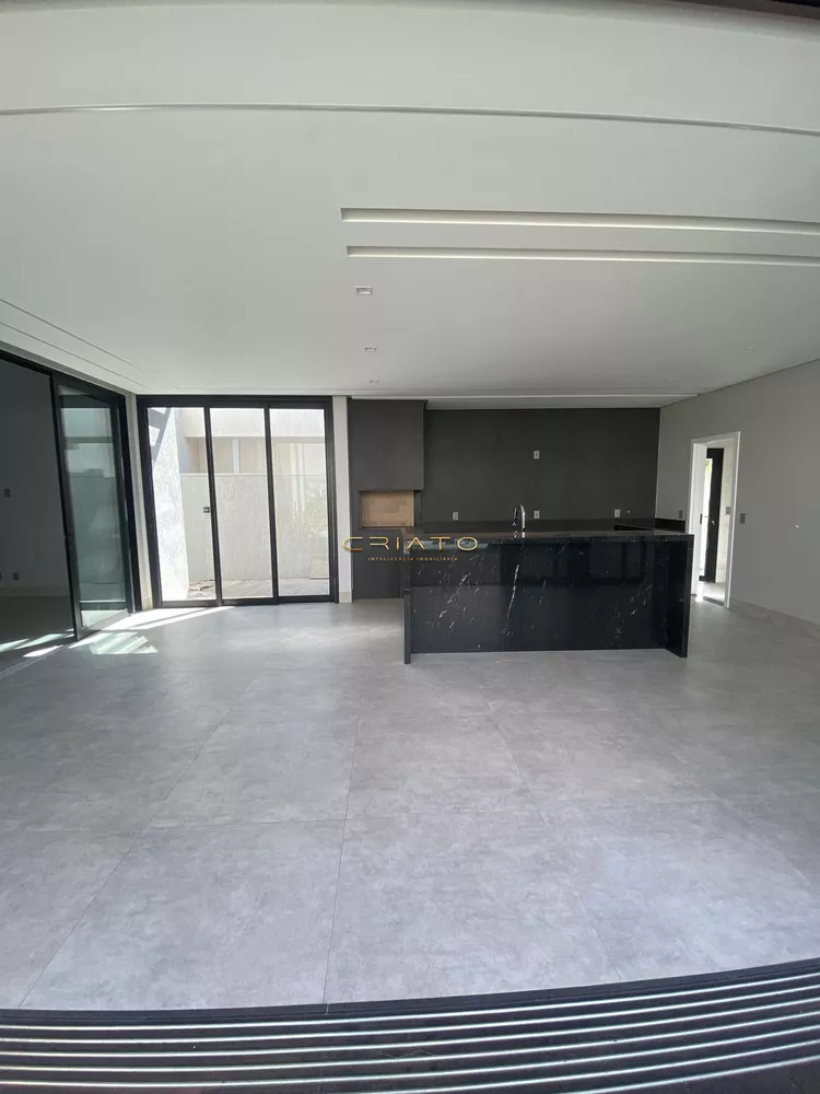 Casa à venda com 4 quartos, 235m² - Foto 6