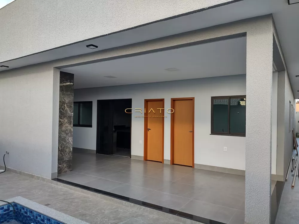 Casa à venda com 3 quartos, 195m² - Foto 2