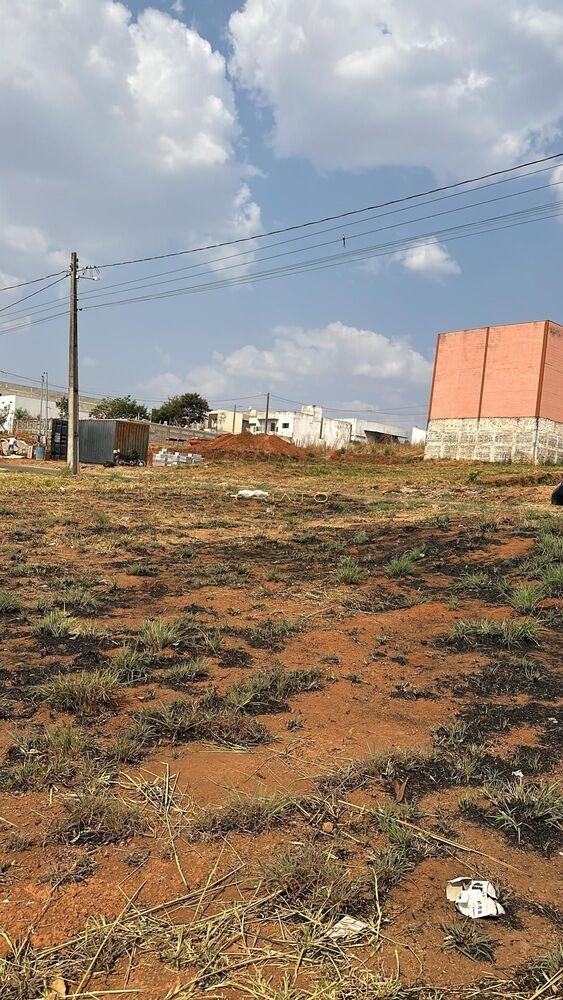 Terreno, 300 m² - Foto 2