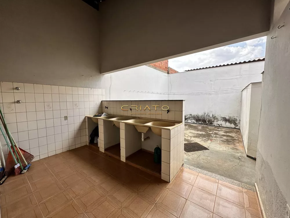 Sobrado, 4 quartos, 475 m² - Foto 19