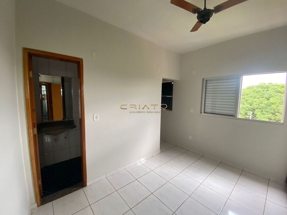 Apartamento à venda com 3 quartos, 80m² - Foto 7