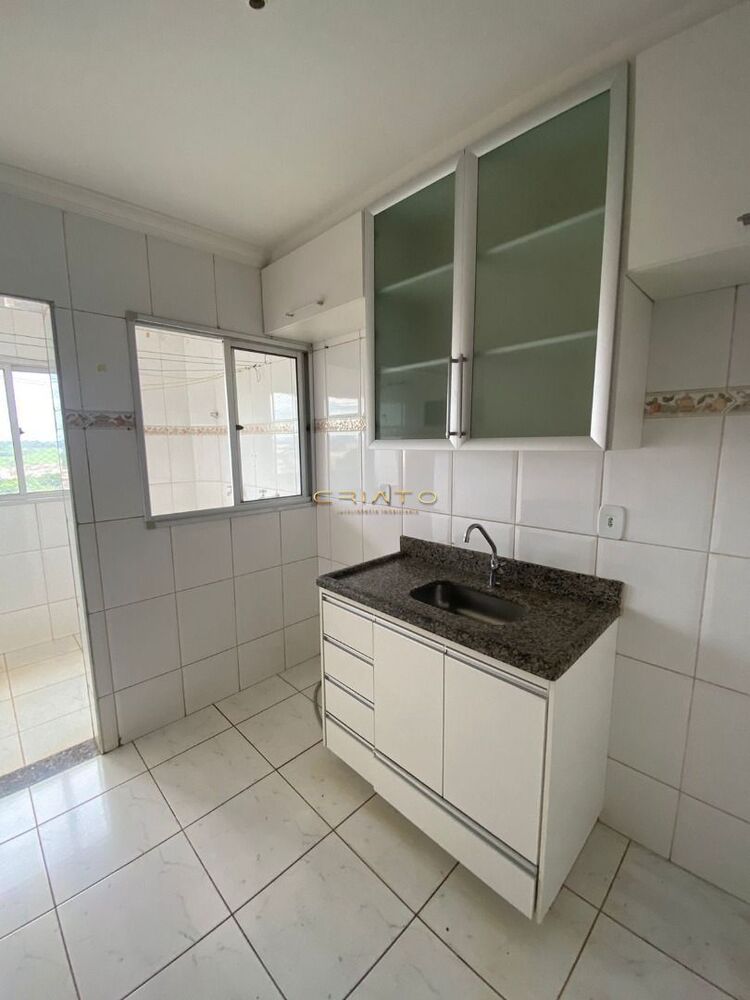 Apartamento à venda com 3 quartos, 80m² - Foto 4