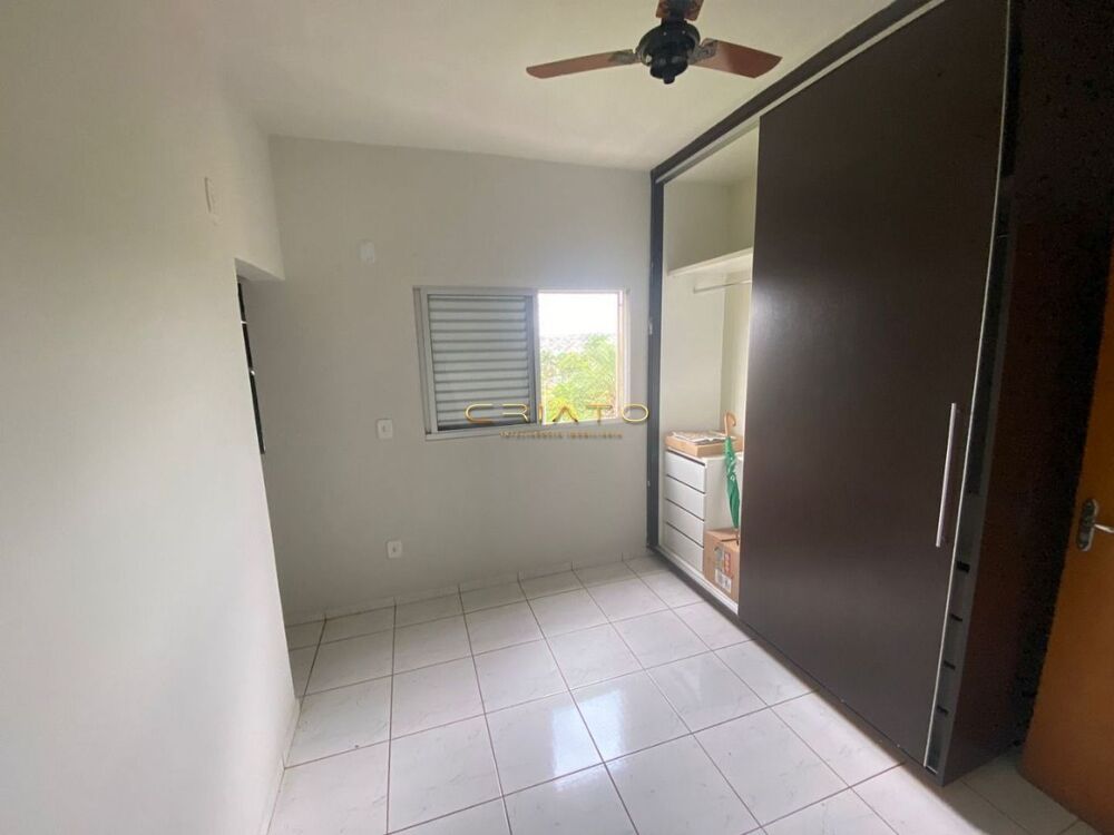 Apartamento à venda com 3 quartos, 80m² - Foto 8