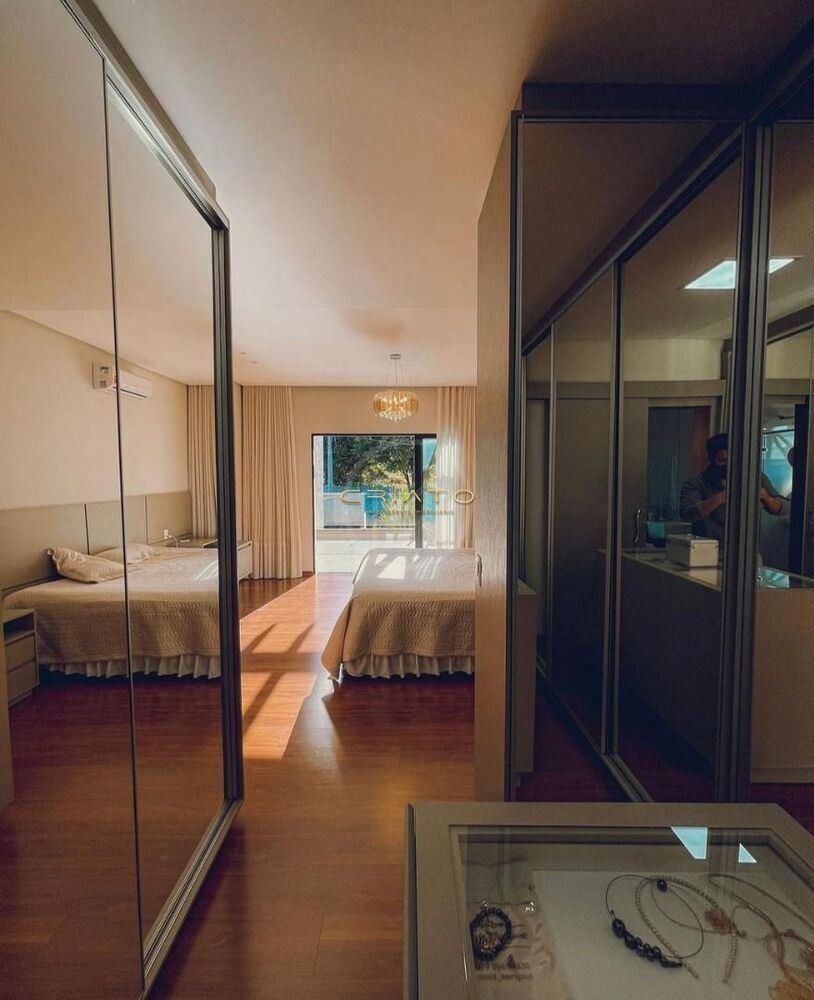 Casa, 4 quartos, 458 m² - Foto 1