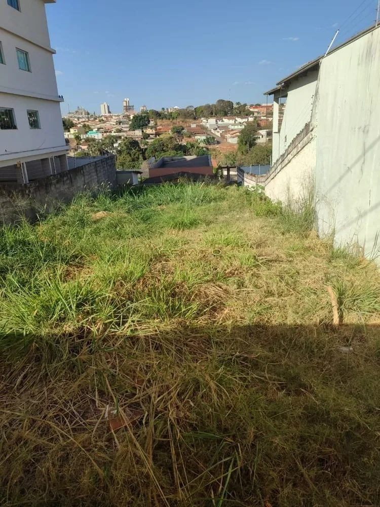 Terreno à venda, 300m² - Foto 4