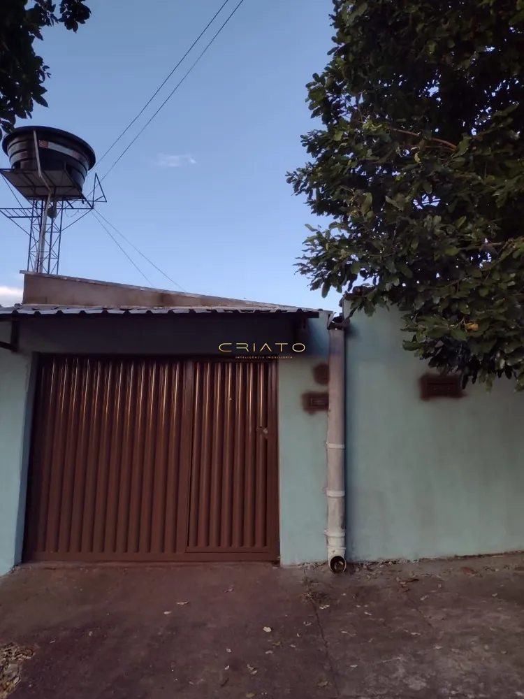 Casa, 3 quartos, 280 m² - Foto 1