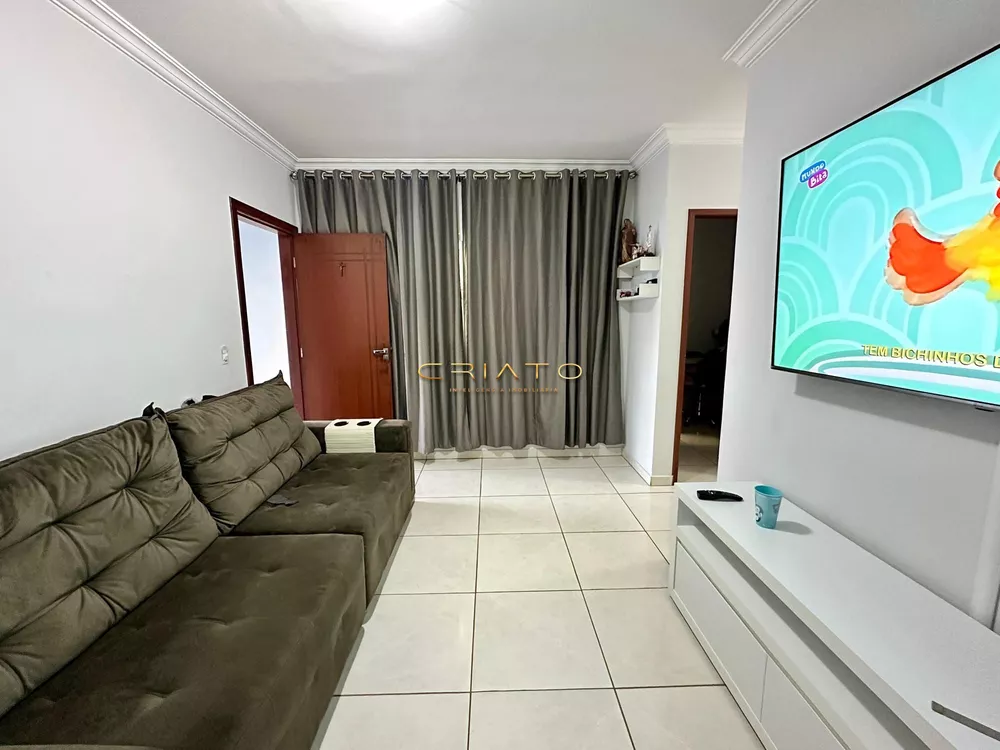 Casa à venda com 3 quartos, 100m² - Foto 4