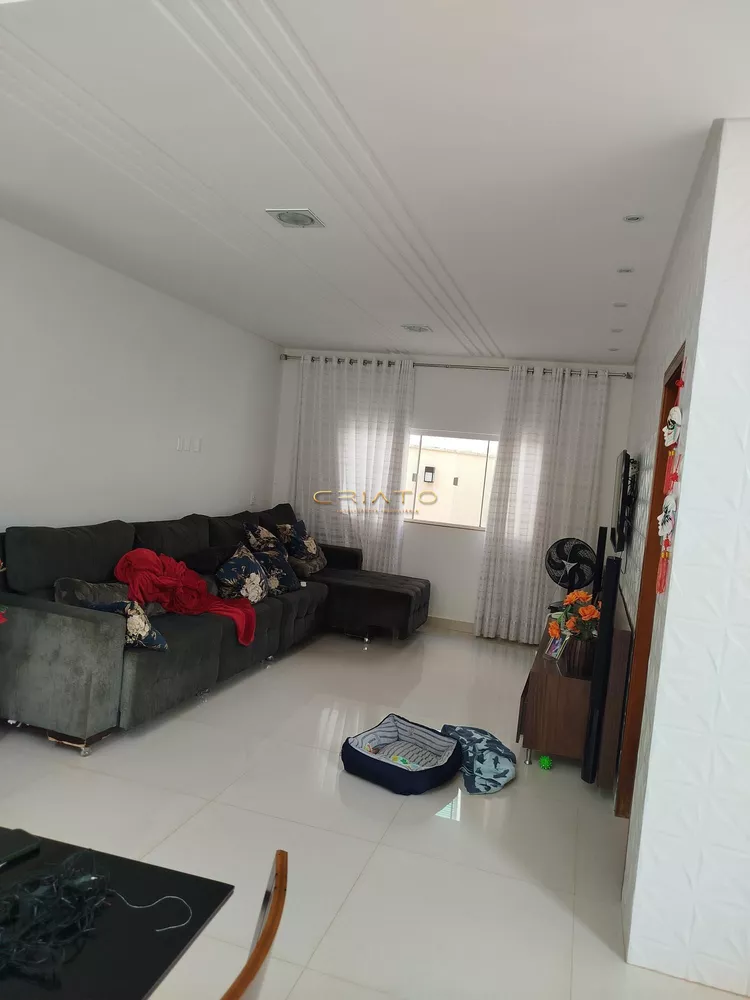 Casa de Condomínio à venda com 3 quartos, 200m² - Foto 3