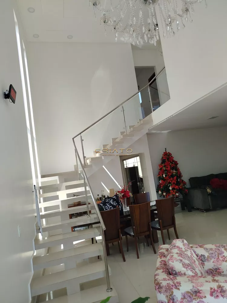 Casa de Condomínio à venda com 3 quartos, 200m² - Foto 4