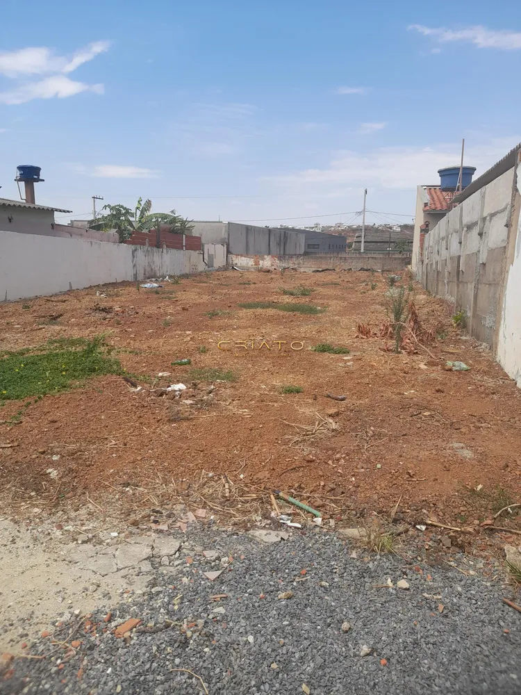 Terreno, 300 m² - Foto 1