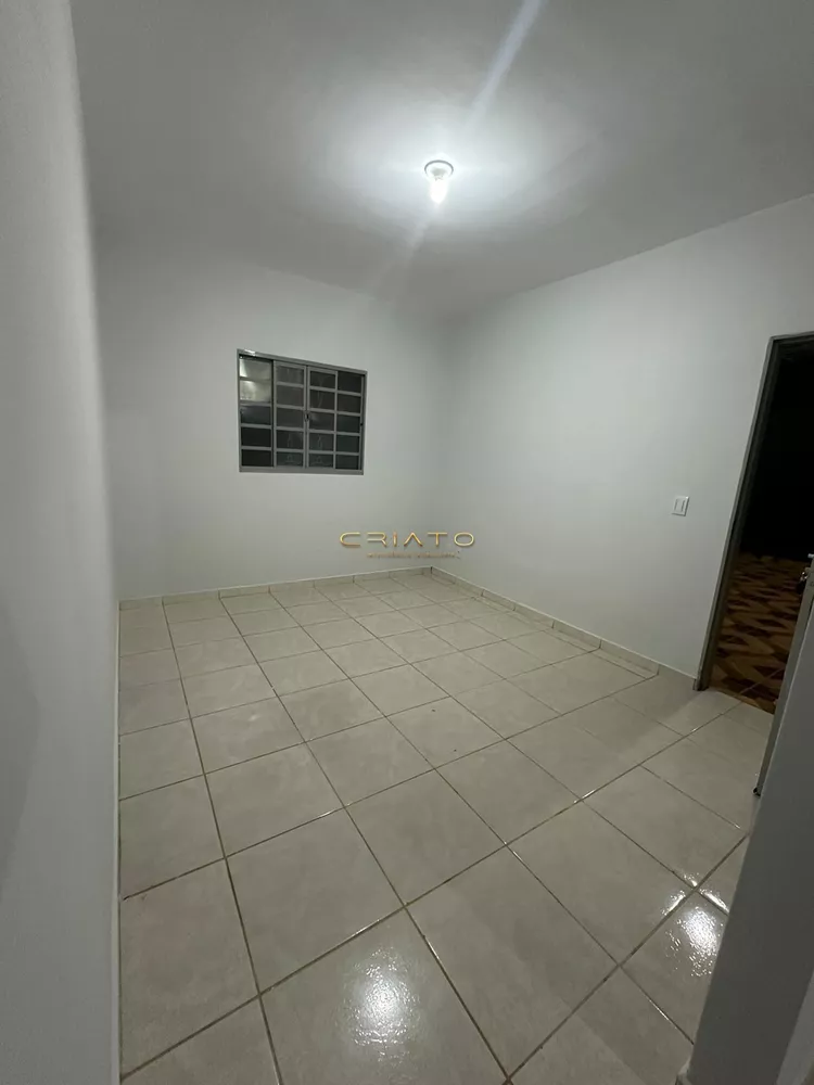 Casa à venda com 2 quartos, 100m² - Foto 9