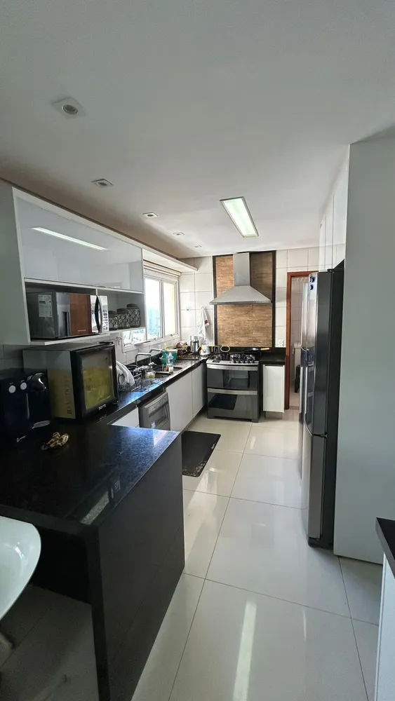 Apartamento, 3 quartos, 345 m² - Foto 1