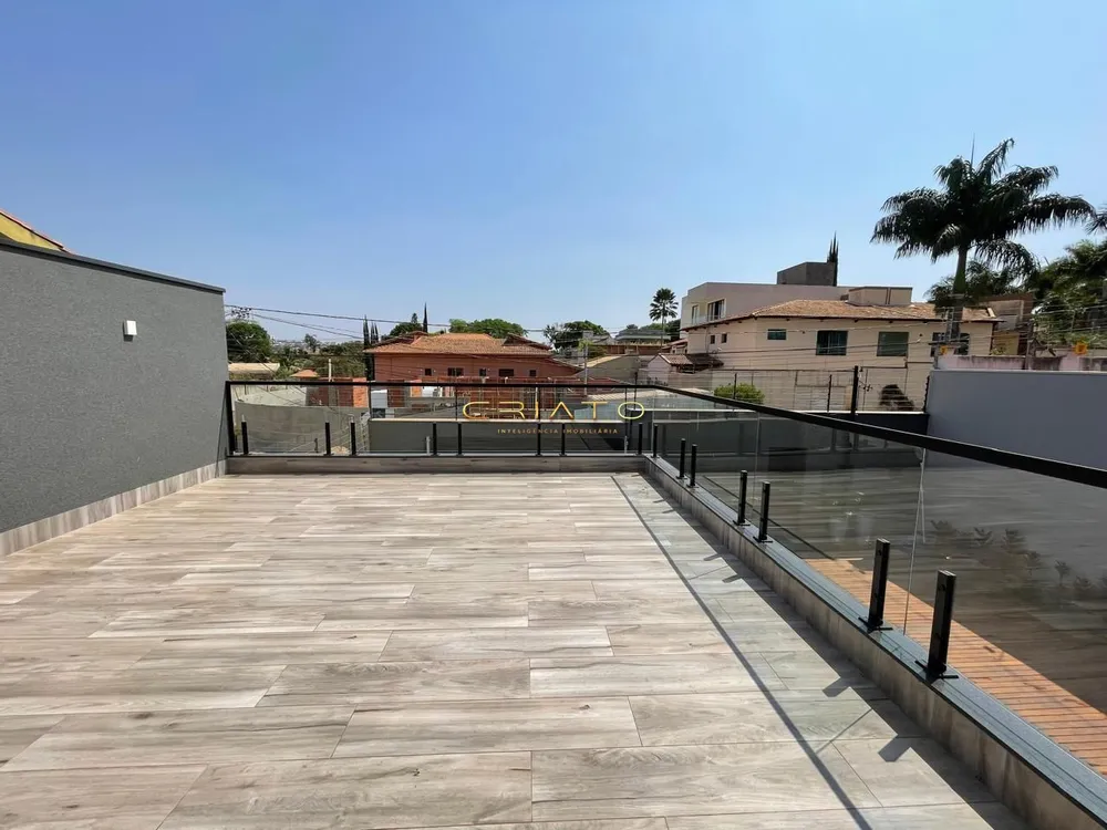 Casa, 4 quartos, 266 m² - Foto 1