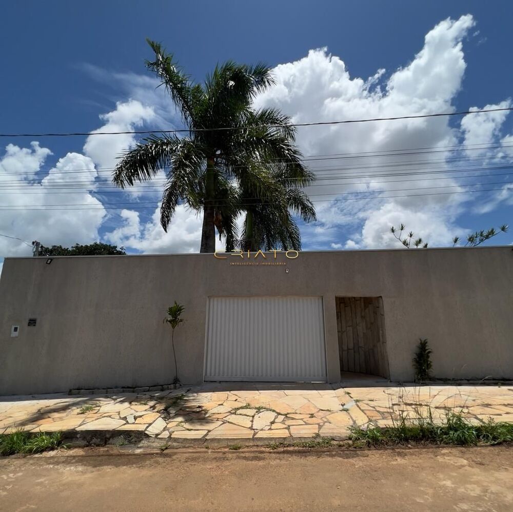 Casa, 3 quartos, 204 m² - Foto 1