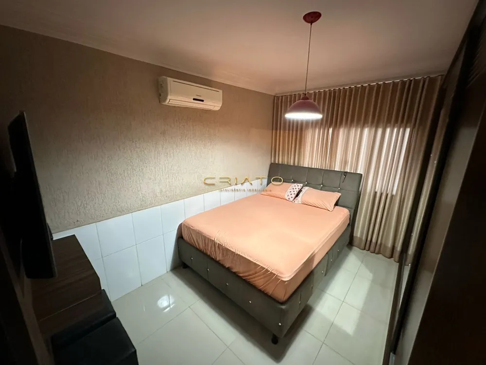 Casa, 3 quartos, 210 m² - Foto 4