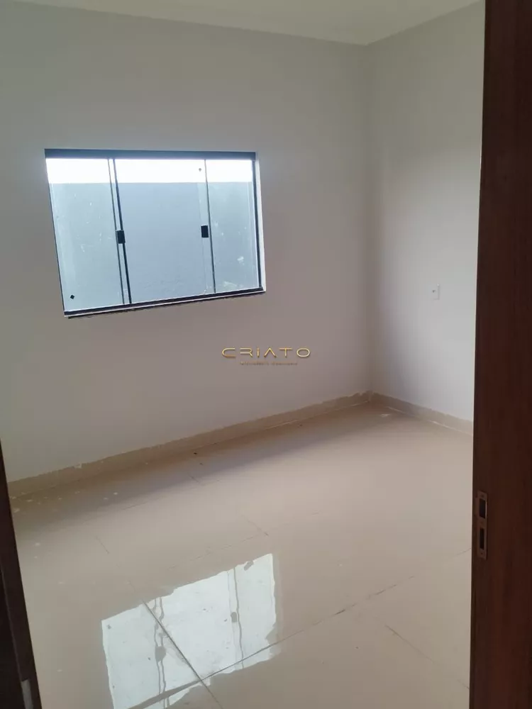 Casa à venda com 3 quartos, 121m² - Foto 4